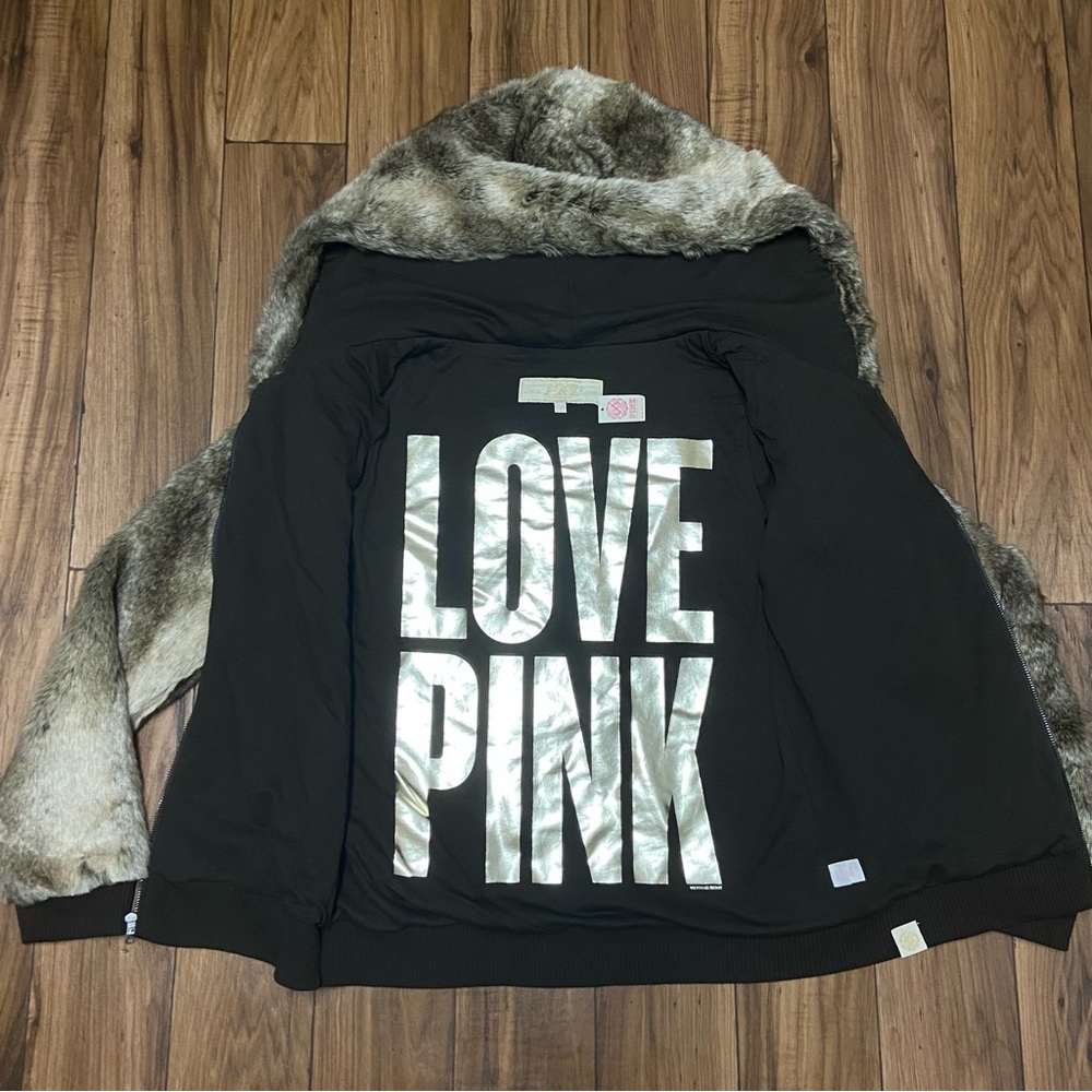 PINK VS LIMITED EDITION 2011 FASHION SHOW EXCLUSIVE FUR FULL ZIP HOODIE - Picture 3 of 6